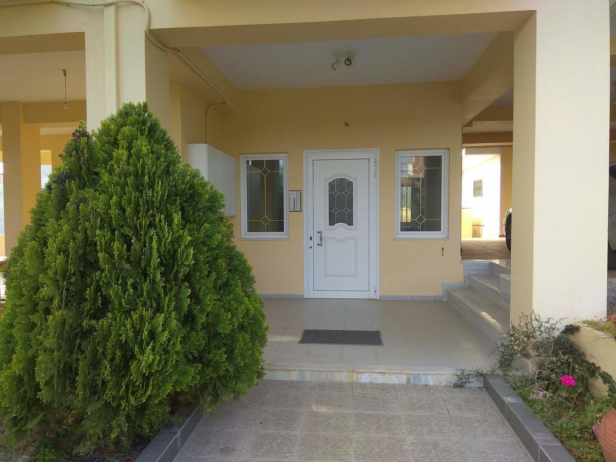 Apanemo Apartment